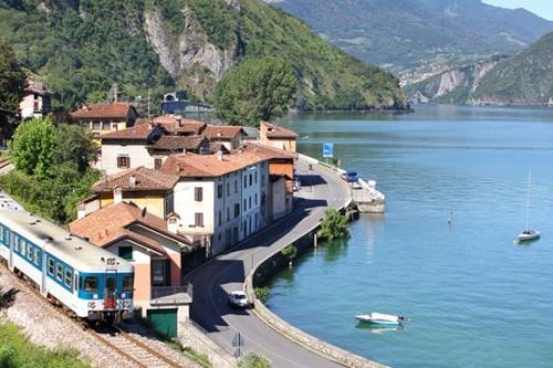 Brescia-Iseo-Edolo, la “metro provinciale” del 2022