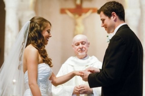 Itinerario di preparazione al matrimonio cristiano Itinerario di preparazione al matrimonio cristiano
