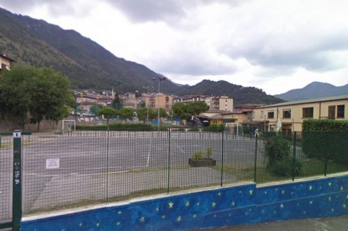 Piatucco, nuovo manto erboso per il campo dell’oratorio