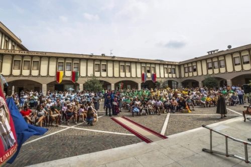 “Bar-H”, si inaugura l’estate in attesa del Palio delle Contrade “Bar-H”, si inaugura l’estate in attesa del Palio delle Contrade