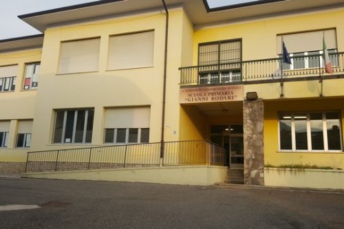Sostenere la scuola: Mercatini di Natale alla “Gianni Rodari” di Gazzolo