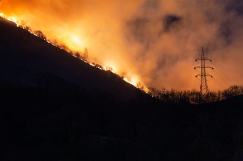 Doppio incendio a Lumezzane Doppio incendio a Lumezzane