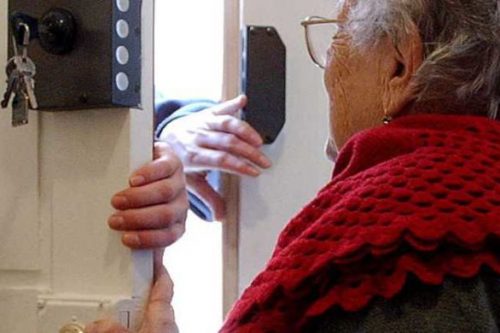 Continui casi di denunce di truffe agli anziani: qualche consiglio utile per prevenirli e contrastarli