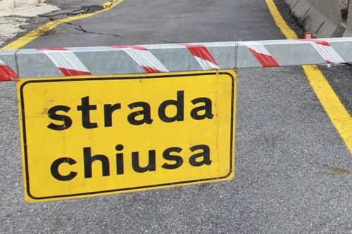 Via Mainone: al via lo smaltimento ed i lavori per ritornare al doppio senso di marcia Via Mainone: al via lo smaltimento ed i lavori per ritornare al doppio senso di marcia