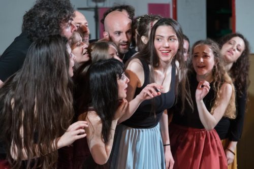 Teatro Camminanti presenta “Non vada scalzo chi semina spine” Teatro Camminanti presenta “Non vada scalzo chi semina spine”