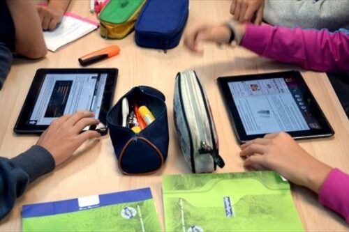 L’IC Polo Est per regolamentare social network e messaggistica fuori dalla scuola L’IC Polo Est per regolamentare social network e messaggistica fuori dalla scuola