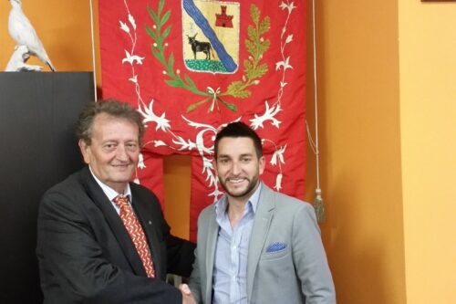 Nicola Adriano, il lumezzanese che aiuta i Comuni di Confine