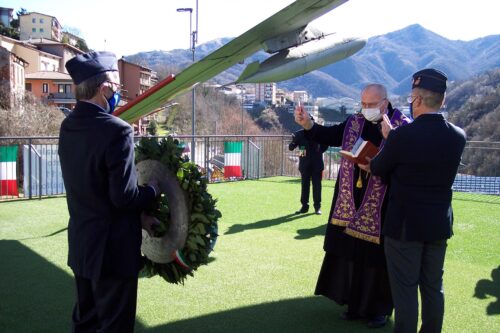 Arma aeronautica: festeggiamenti ridotti per la sezione valgobbina Arma aeronautica: festeggiamenti ridotti per la sezione valgobbina