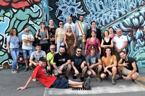 Nuovo Murale al Piazzale Piscine: Amici dell’Arte di Lumezzane in collaborazione con l’Avis