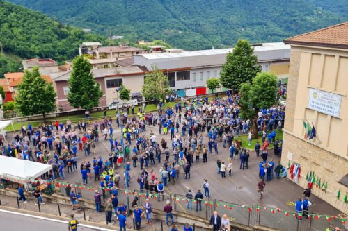 Le penne nere in Valgobbia: il raduno tricolore Le penne nere in Valgobbia: il raduno tricolore