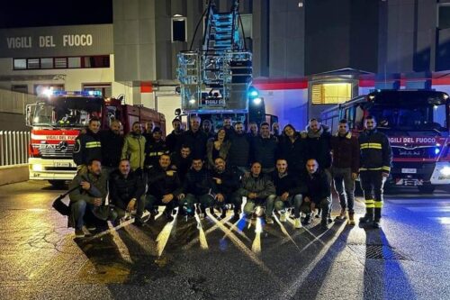 Grazie a Tiziano: il distaccamento dei Vigili del Fuoco volontari di Lumezzane celebra il collega che torna alla sua amata Sardegna