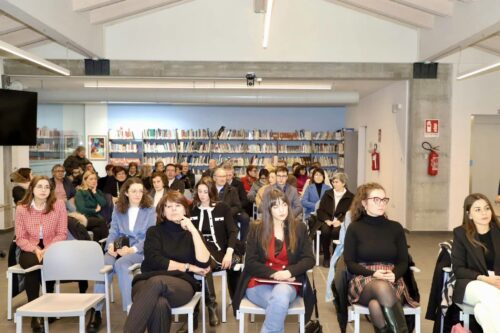 Donne al vertice della cultura a Lumezzane: premi e borse di studio celebrati dal sindaco Donne al vertice della cultura a Lumezzane: premi e borse di studio celebrati dal sindaco