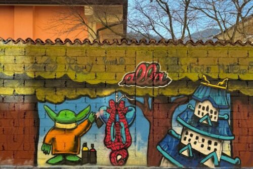 Altro capolavoro urbano a Lumezzane: il murale di san Sebastiano realizzato dagli amici dell’arte