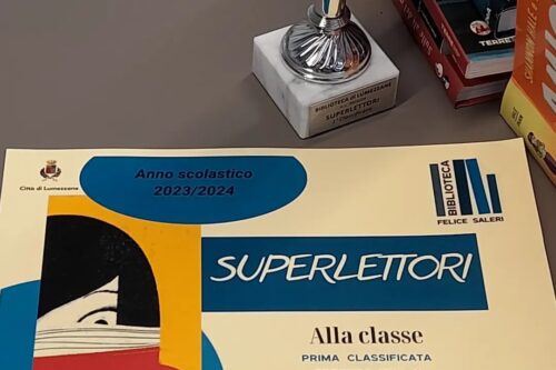 Un Trionfo della lettura collettiva alla scuola media Dante Alighieri di Lumezzane
