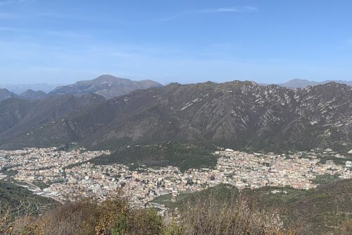 Lumezzane verso il futuro: riqualificazione urbana e nuovi sviluppi industriali Lumezzane verso il futuro: riqualificazione urbana e nuovi sviluppi industriali