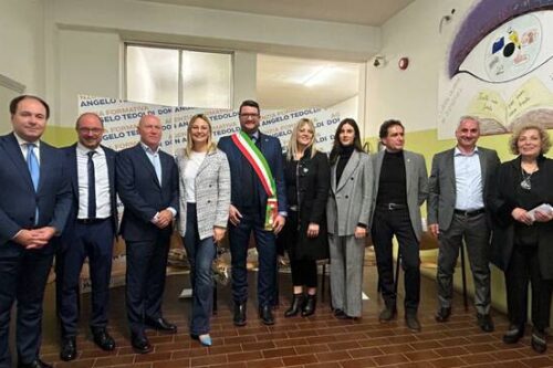 Festa di diplomi alla “don Angelo Tedoldi”: un riconoscimento per gli studenti pronti al mondo del lavoro