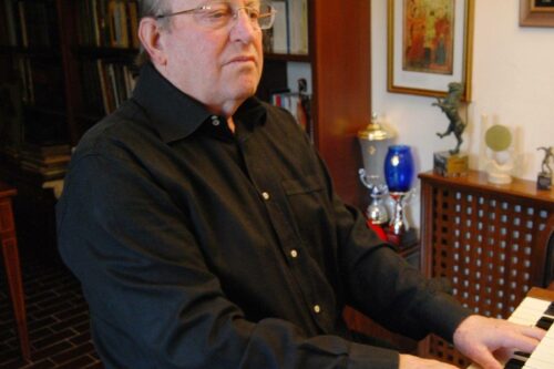 Egidio Bonomi conquista il Premio Franciacorta e torna in libreria con due ristampe